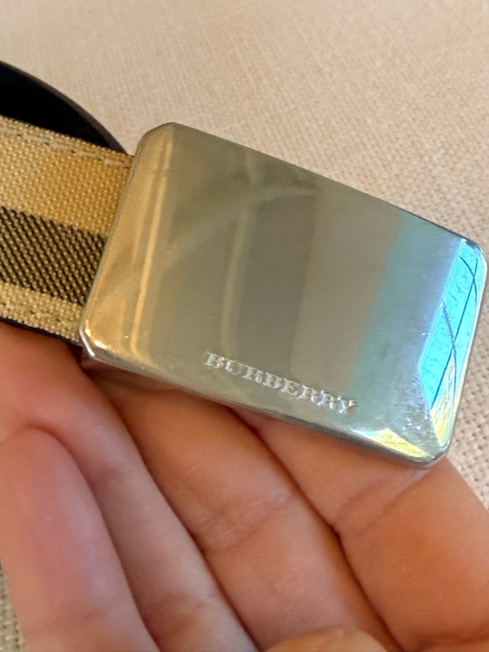 Excellent Condition Burberry Haymarket Plaid Belt with Silver Buckle size 40 - Picture 5 of 13
